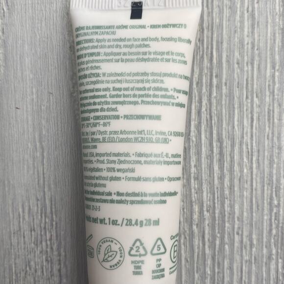 Arbonne Gift Set: Amethyst Facial Roller & Intelligence Rejuvenating Cream - Picture 4 of 7